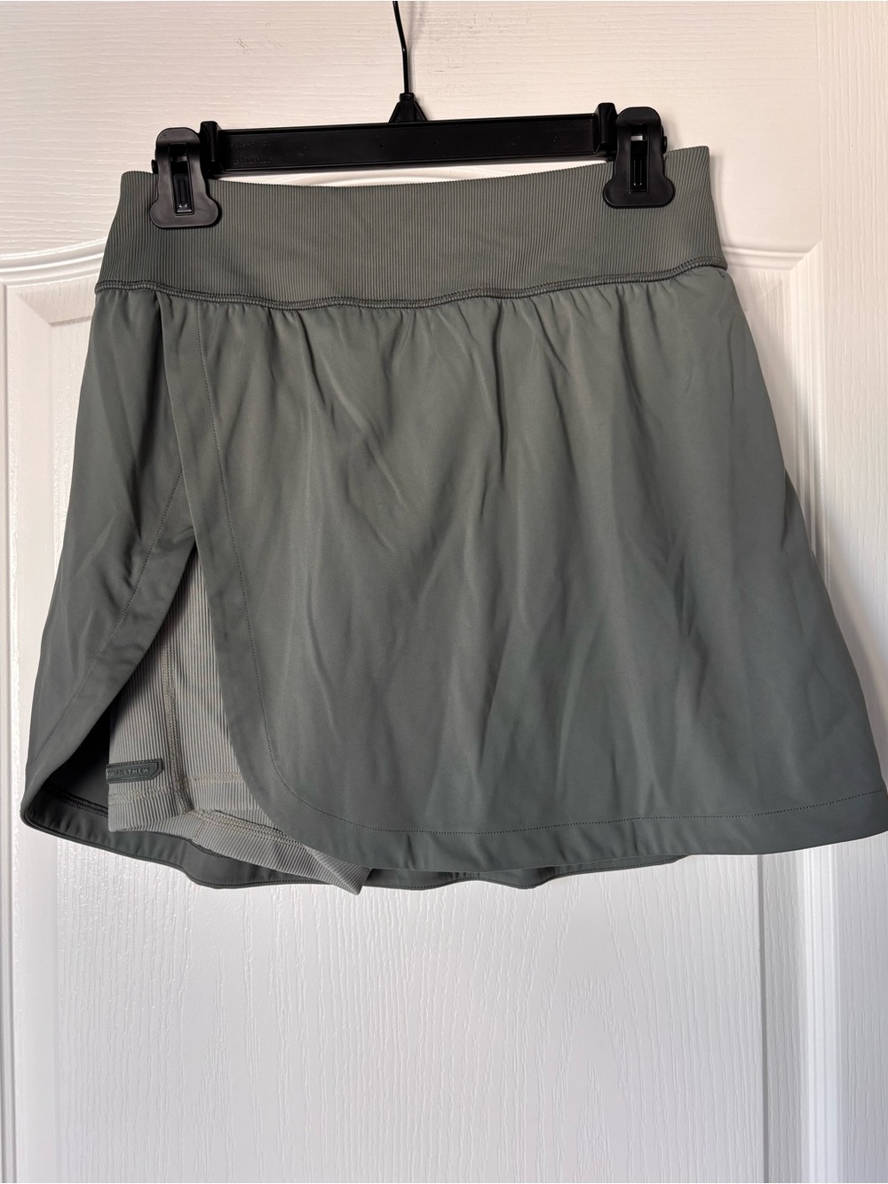 Travis Mathew Secret Plans Moveknit Skort in Agave Green, Size M golf tennis